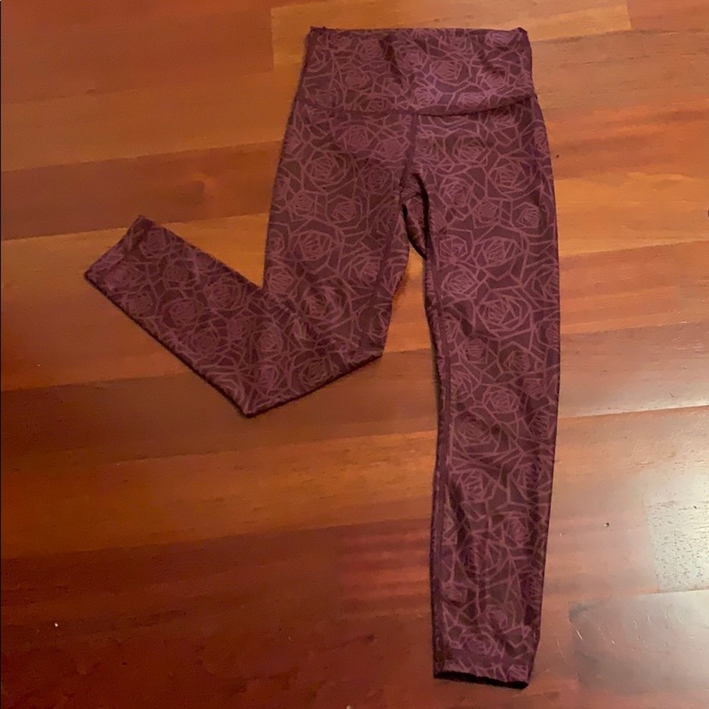 Lululemon Rose Wunder Under luxtreme